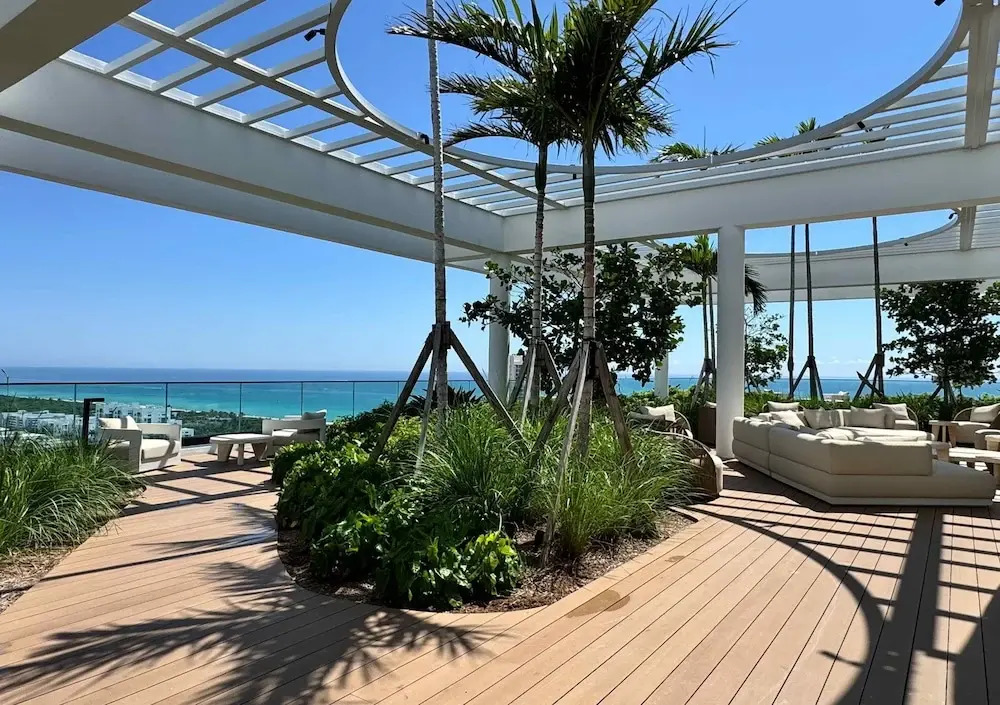 Luxury Condos Near Miami Beach