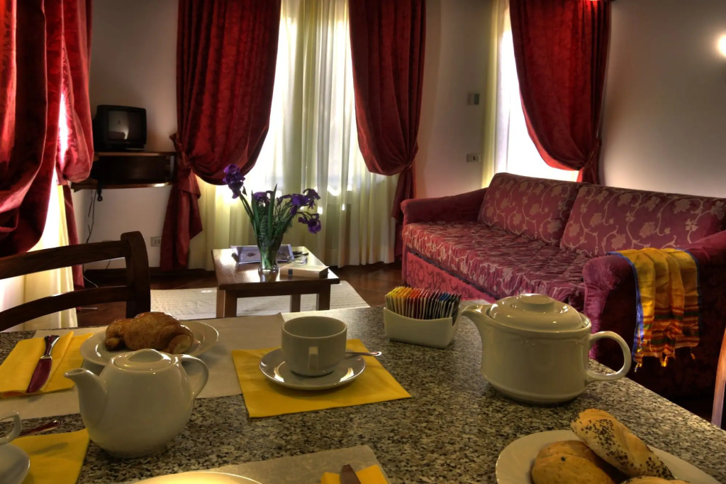Casanova - Wellness Center La Grotta Etrusca