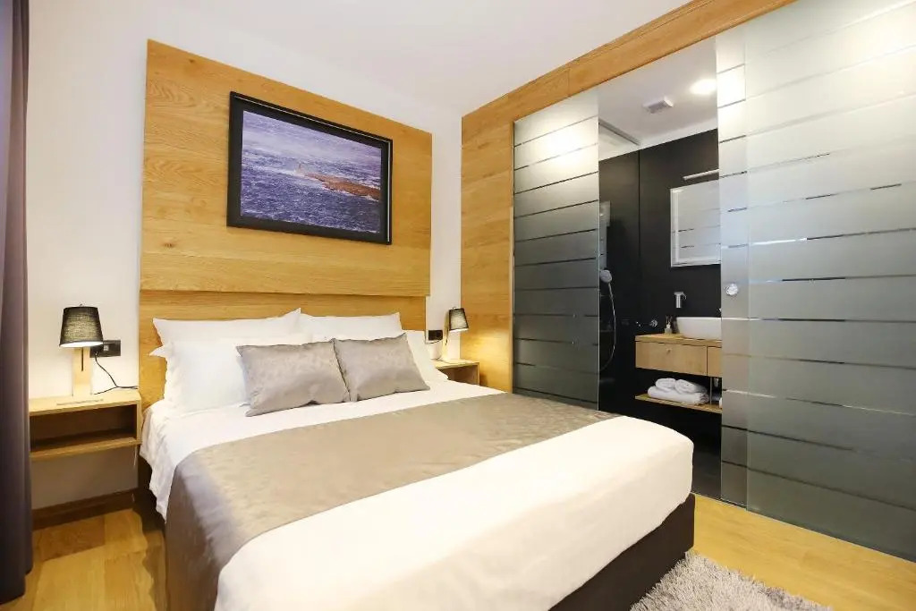 Rooms Bura i Jugo