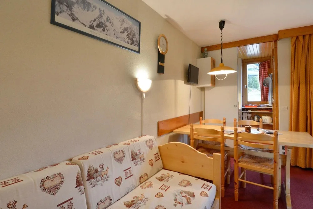 Residence Saintjacques Divisible Refurbished Studio on Slopes for 4 People of 28 mÂ² Rs727