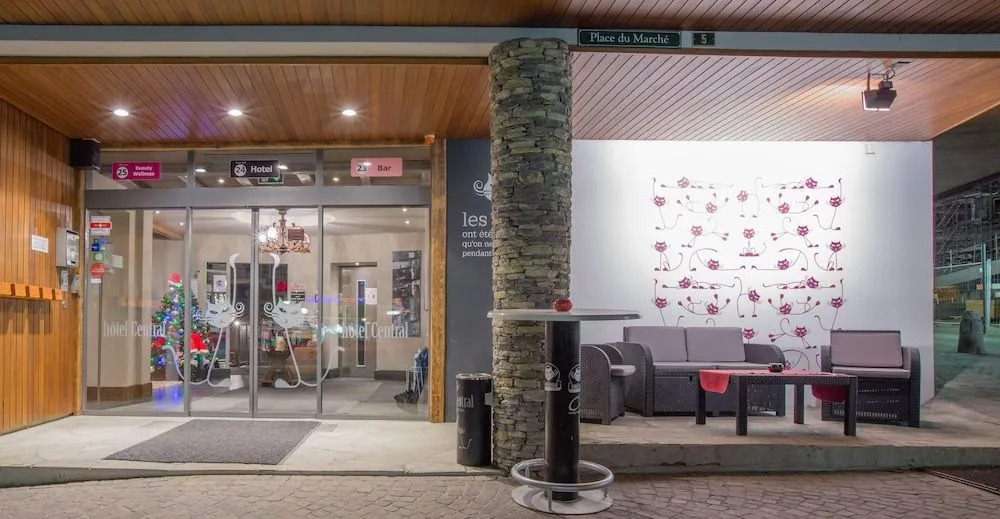 Hotel Central, SPA & LOUNGE BAR