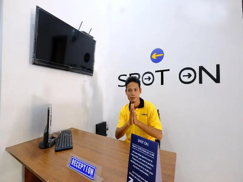 SPOT ON 1784 TNC Residence Syariah