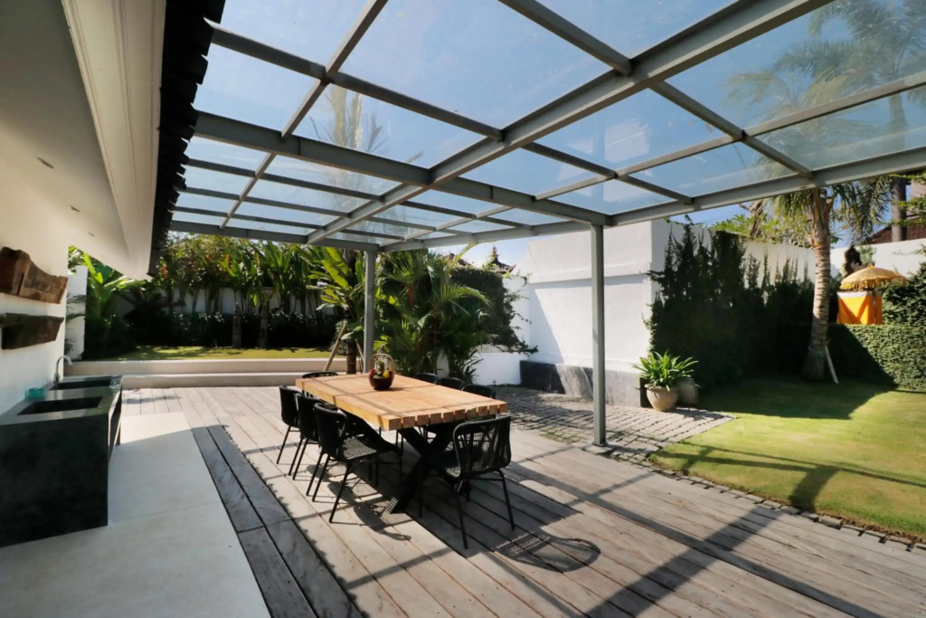 Amazing 3 Bedrooms Villa Canggu