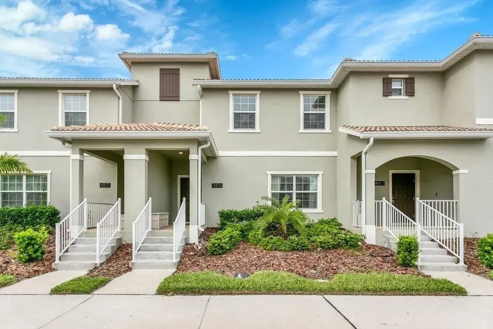 4815lulaby 4 Bedroom Townhouse
