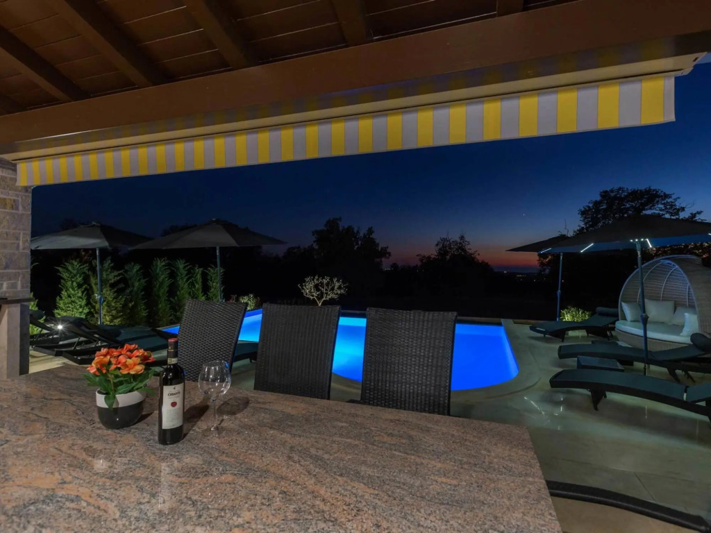 Villa in Deklici with Infinity Pool & Sea Views
