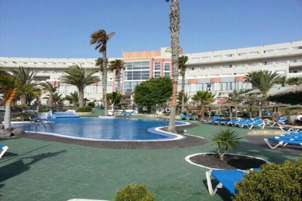 Отель BLUESEA Golden Beach