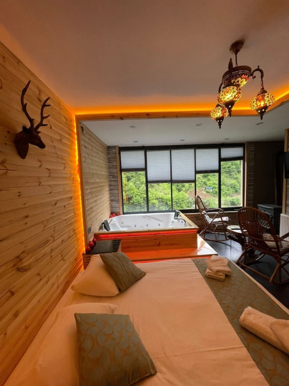HiraBungalov
