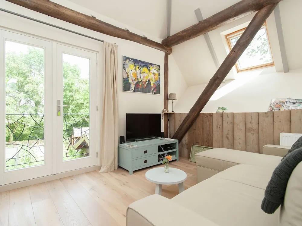 Lively Cabin near Forest in Bergen