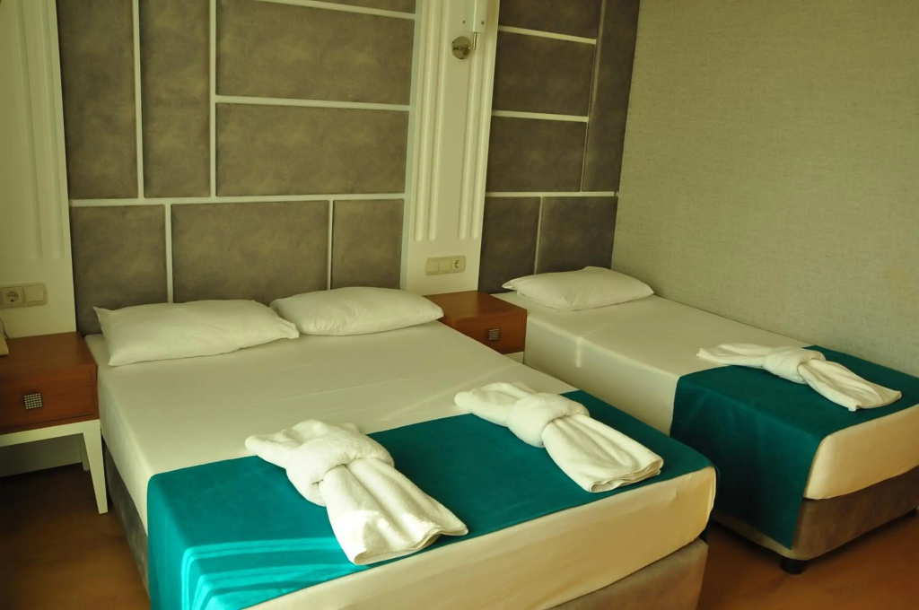 Side Yeşilöz Hotel