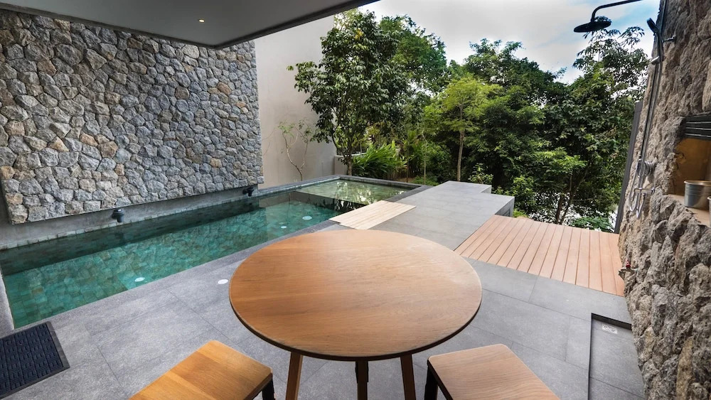 Luxury 4 Bedroom Villa Kamala