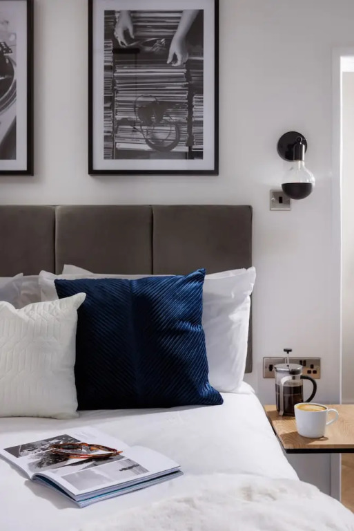 Stunning Central Studio Apartment