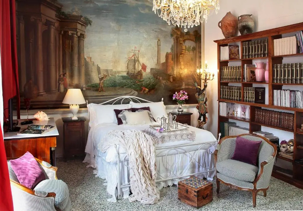 Arnaboldi Palace