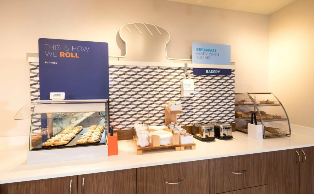 Holiday Inn Express & Suites Auburn by IHG