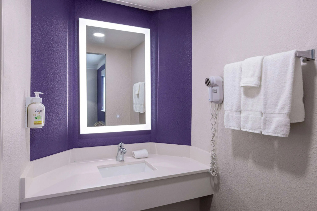 La Quinta Inn by Wyndham Kansas City Lenexa