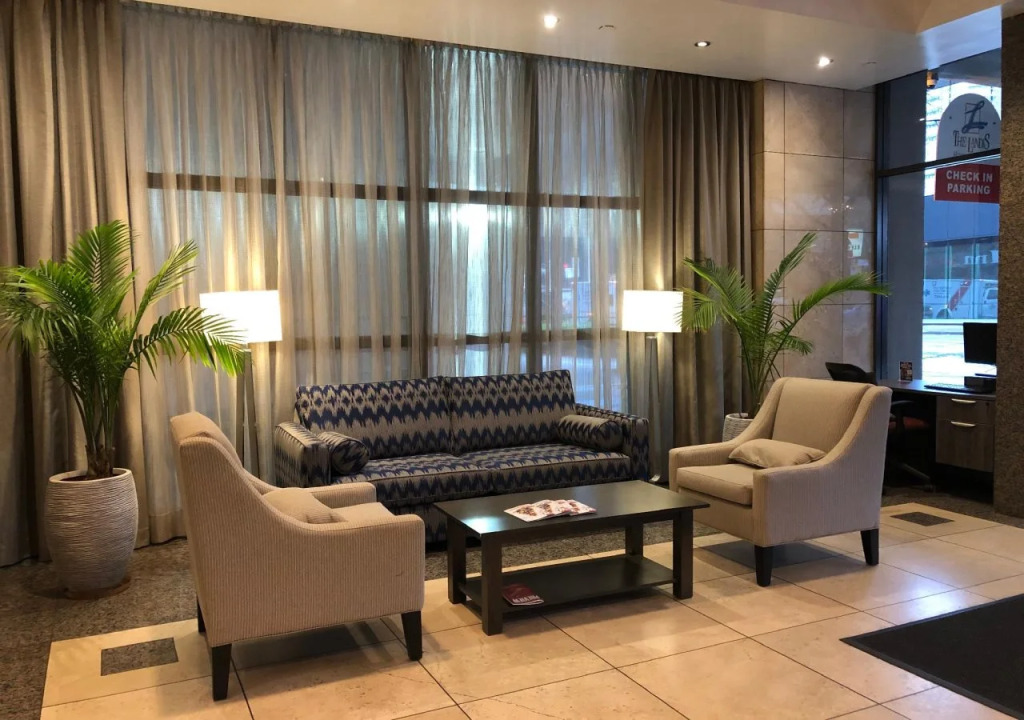 Landis Hotel & Suites