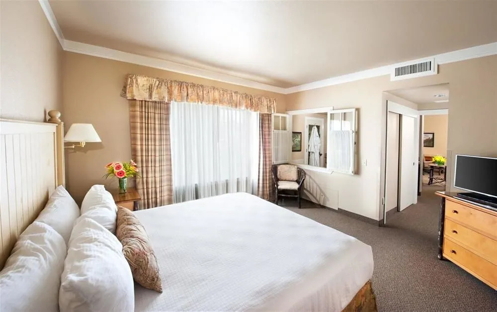 Harris Ranch Resort