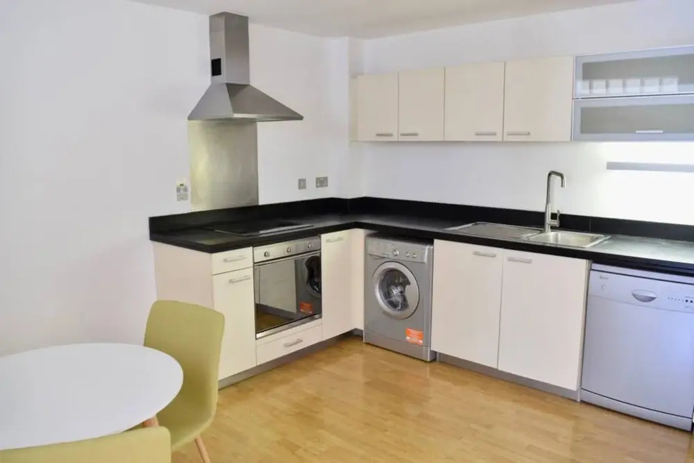 Modern 1 Bedroom Flat in Canary Wharf