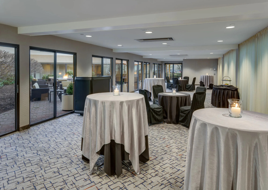 Courtyard Hartford Cromwell