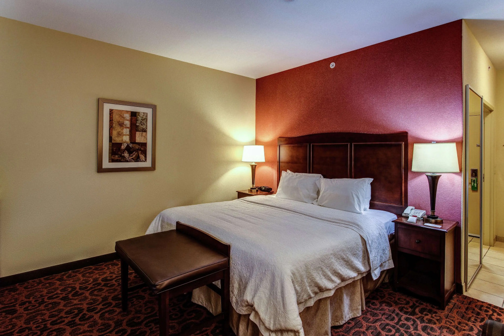Hampton Inn Junction City