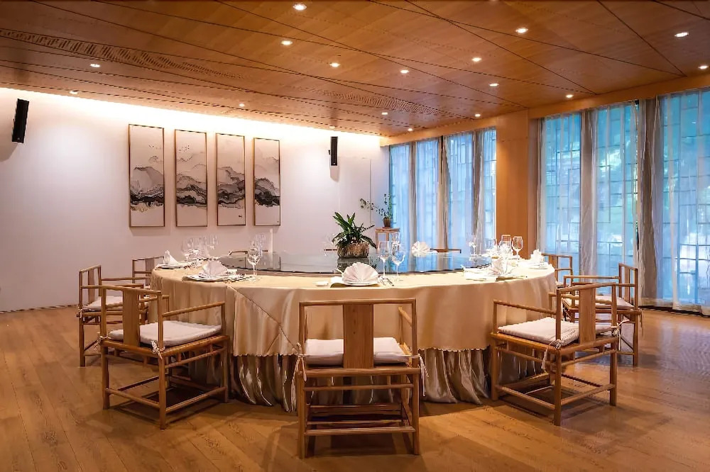 Ginlanjia Yuhuang Mountains Hotel