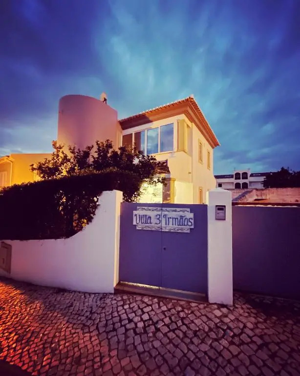 Villa 3 Irmãos