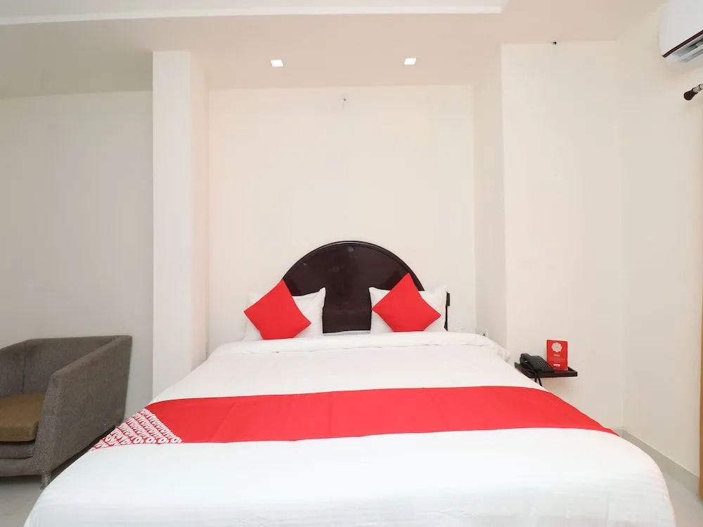 OYO 4058 Hotel Krishna Residency
