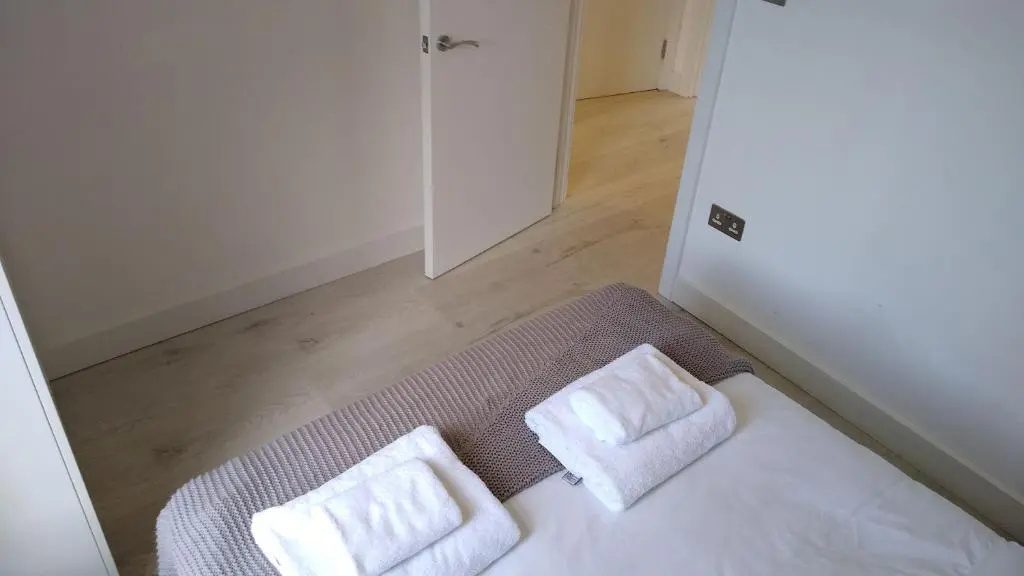 Modern 2 Bed Flat in Maida Hill near Kensal town in for up to 4 people - 9mins to tube station