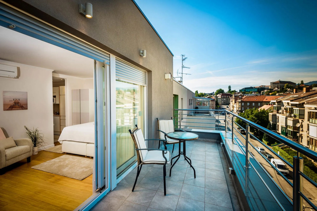 Meridien Luxury Apartments