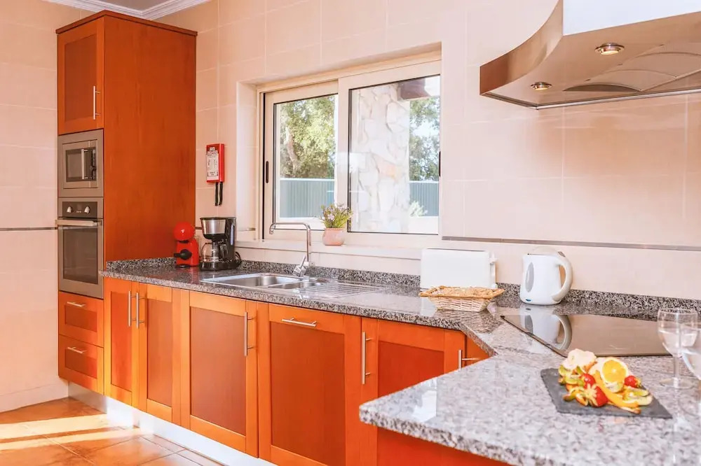 Villa Maya Bay - com piscina aquecível de água salgada - Galé, Albufeira