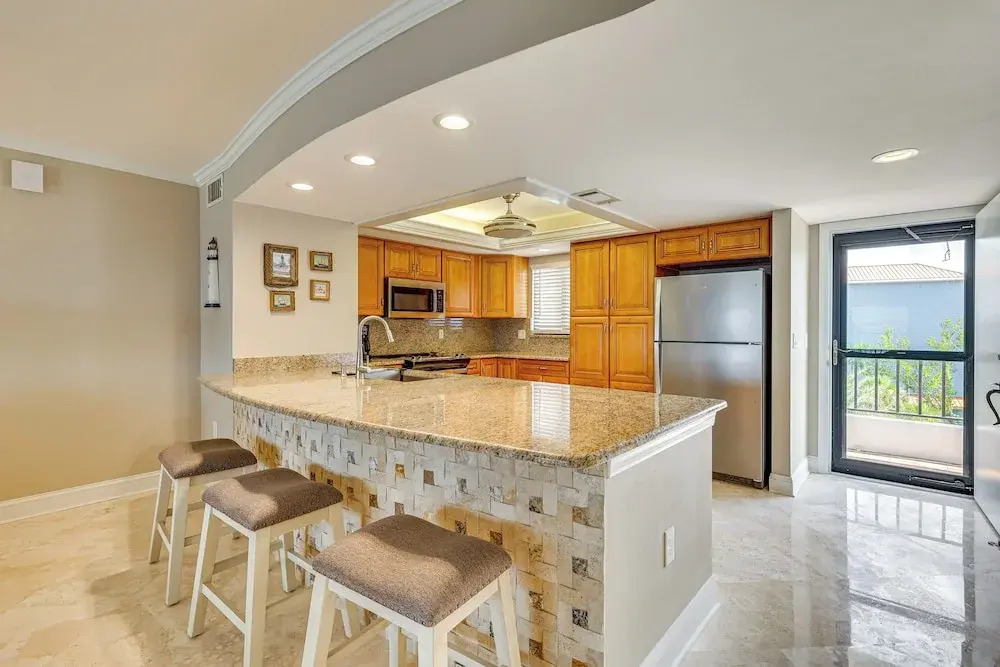 Panoramic Gulf Views: Renovated Fort Myers Condo!