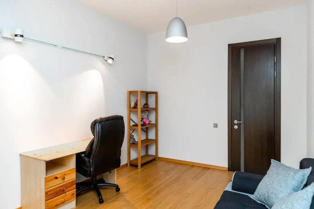 Wehost Spacious place near Rustaveli