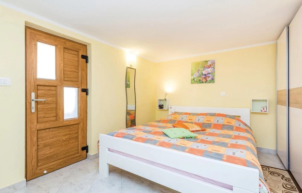 Awesome Home in Golovik With Wifi and 1 Bedrooms