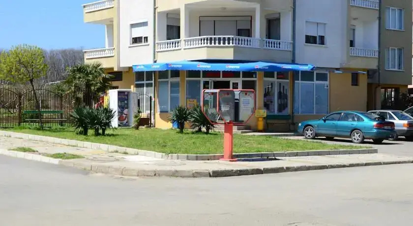 Kirovi Guest House