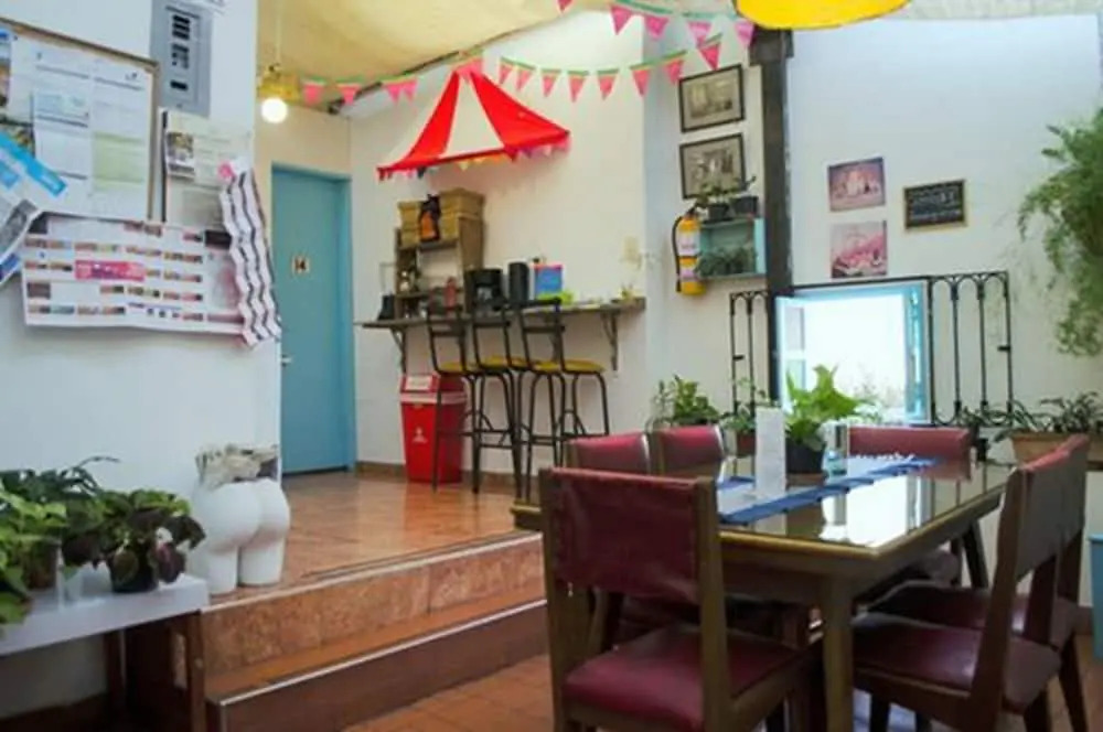 Hostal Café Casu