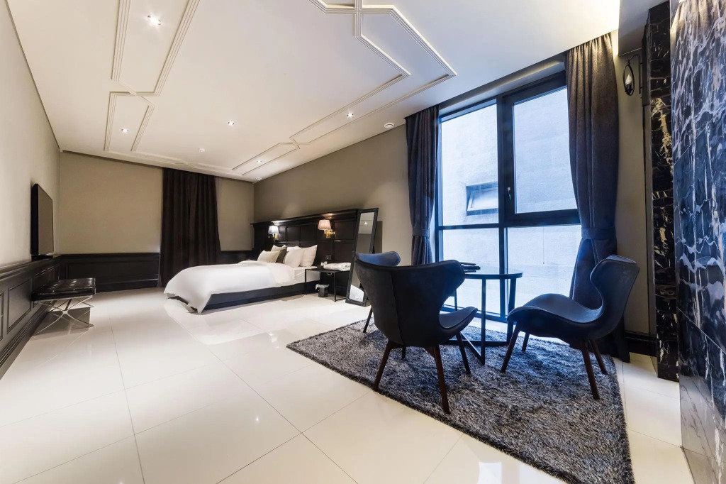 Hotel VOW