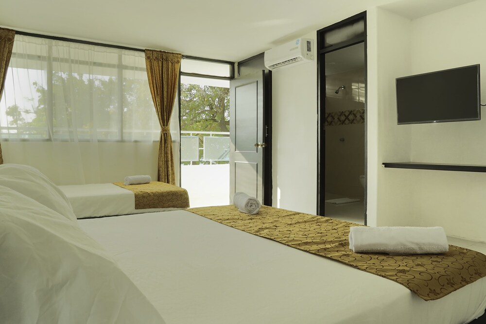 Hotel Sol Inn Santa Marta