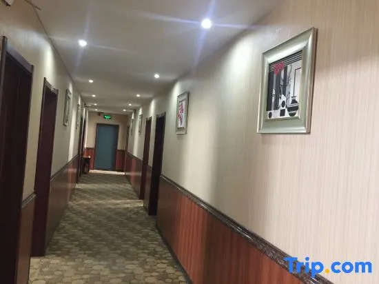 Yangqu Deyuan Hotel
