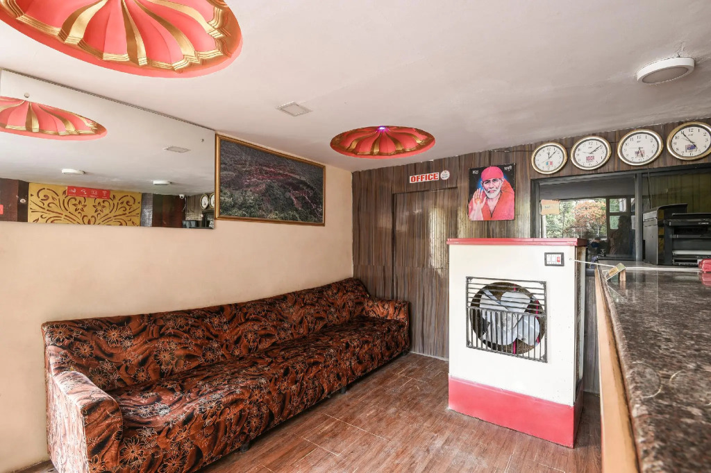 OYO Flagship 12273 Hotel Indraprastha