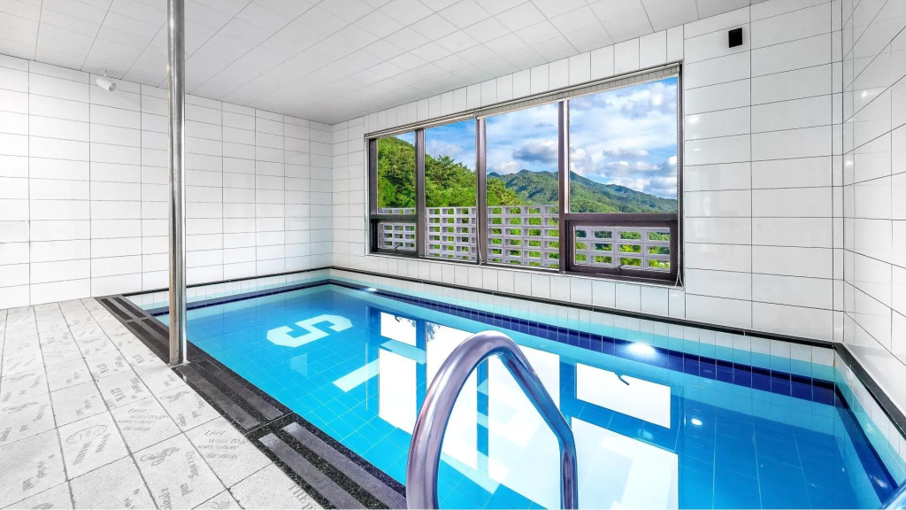 Gapyeong Saint21 Pool Villa