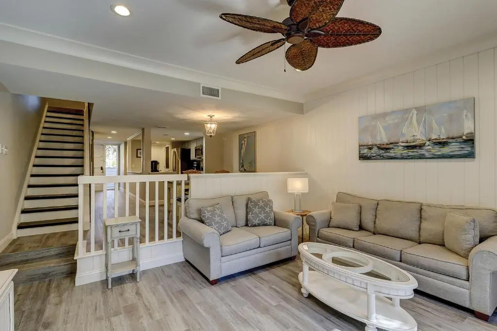 252 Stoney Creek 3 BR Condo Sea Pines