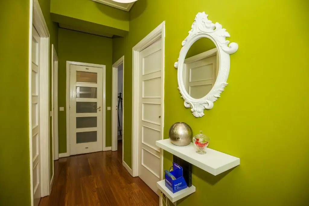 ML Apartments Charming Rooms