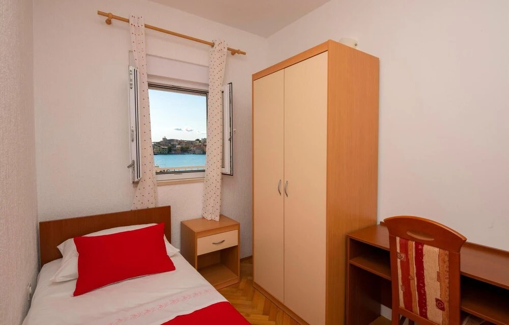 Amazing Apartment in Igrane With 2 Bedrooms and Wifi