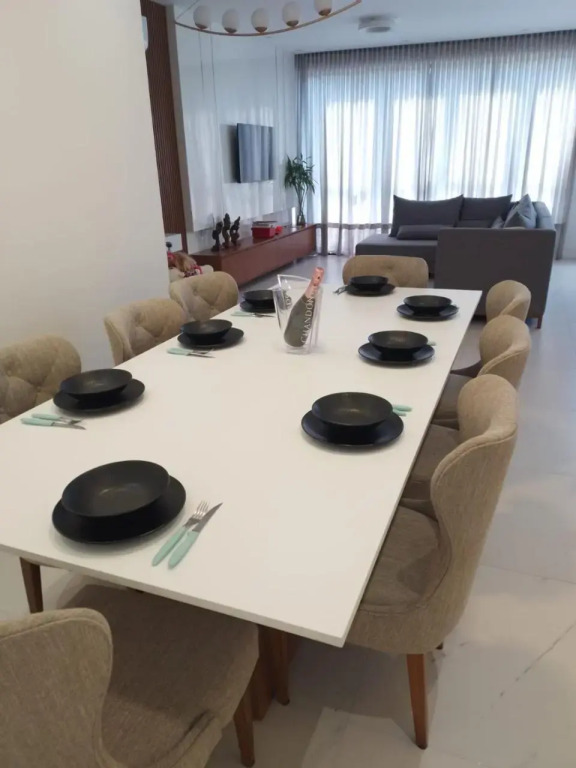 Novo, luxo, quadra mar (c vista), 3 suítes, 3vagas