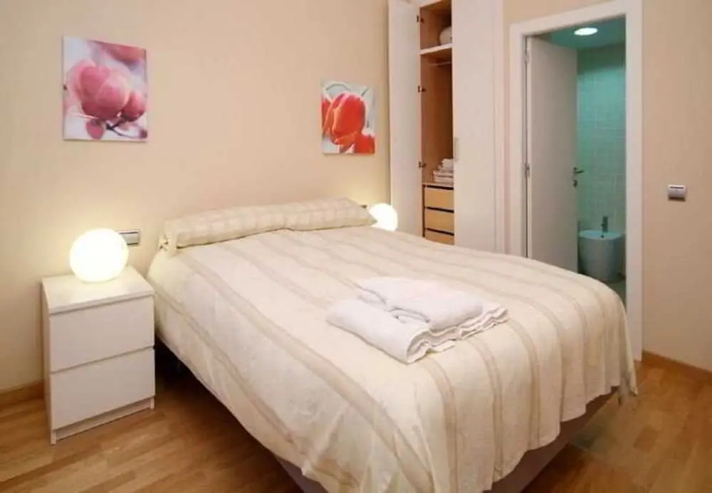La Muralla Apartamentos