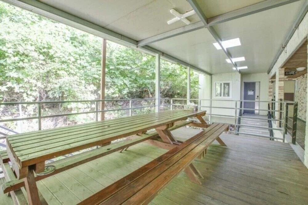 Baenaegol New Island Pension