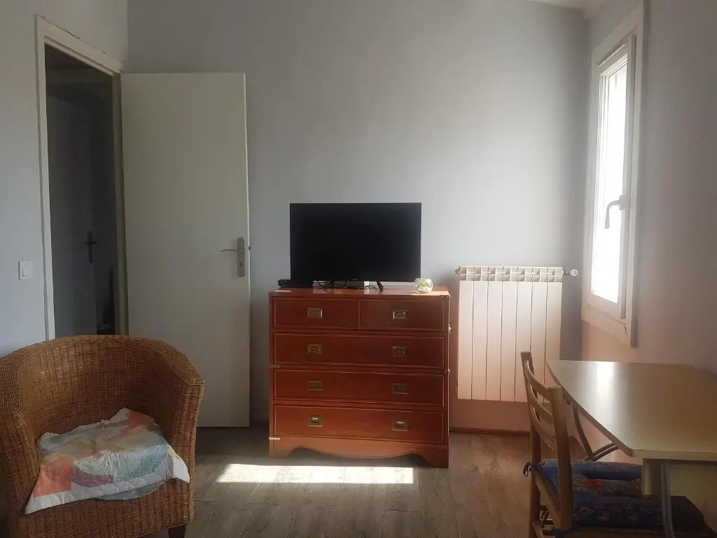 1er Etage Privatif Dans Une Maison (Adults Only)