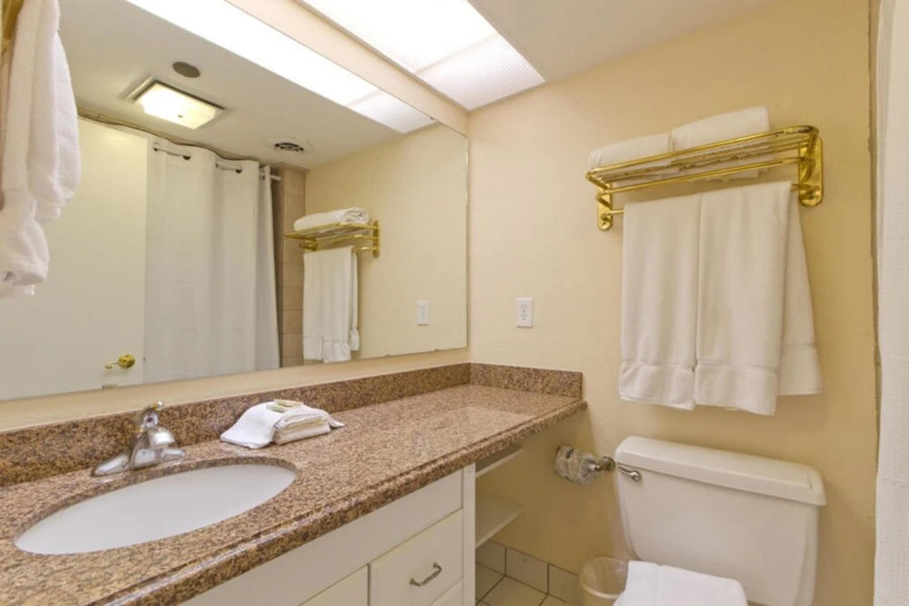Saida Royale Condominium 9147