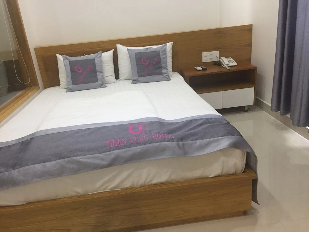 khách sạn Thiên Cung