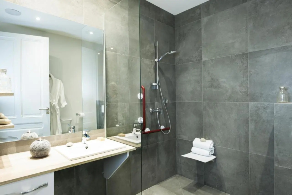 MiHotel Gailleton Lion