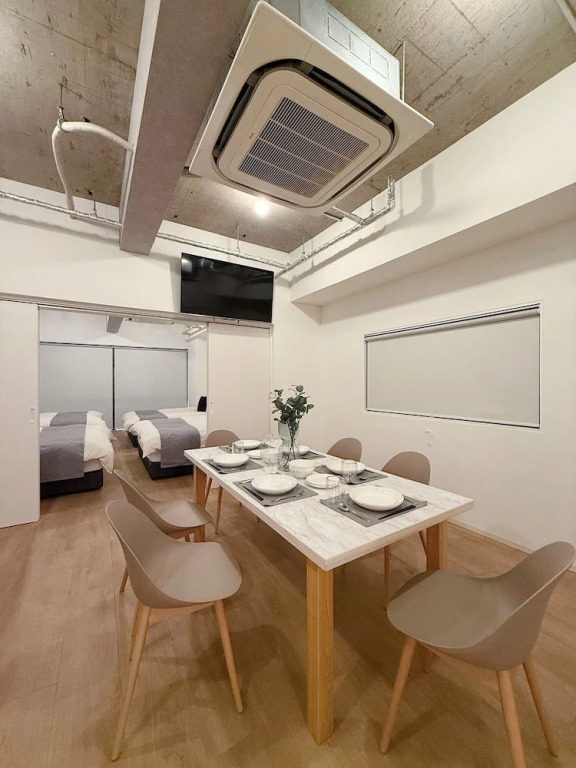 Naou bld 301